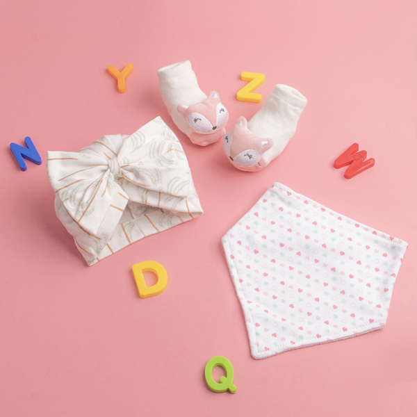 Baby Girl 3 Piece Set Caps Bib And Booties Multi Hearts Print